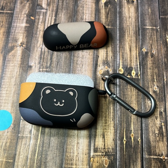 5for$10 Matte Black Teddy Bear AirPods Pro Protective Case Women’s Accessories - Picture 2 of 4